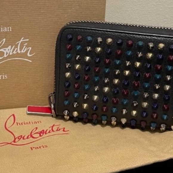 Full INCLUSION Christian Louibuton Panettone Calf Leather Zip around wallet - Picture 2 of 16